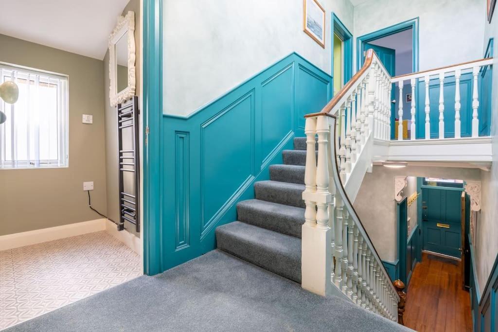 Boutique Homes At 4 *